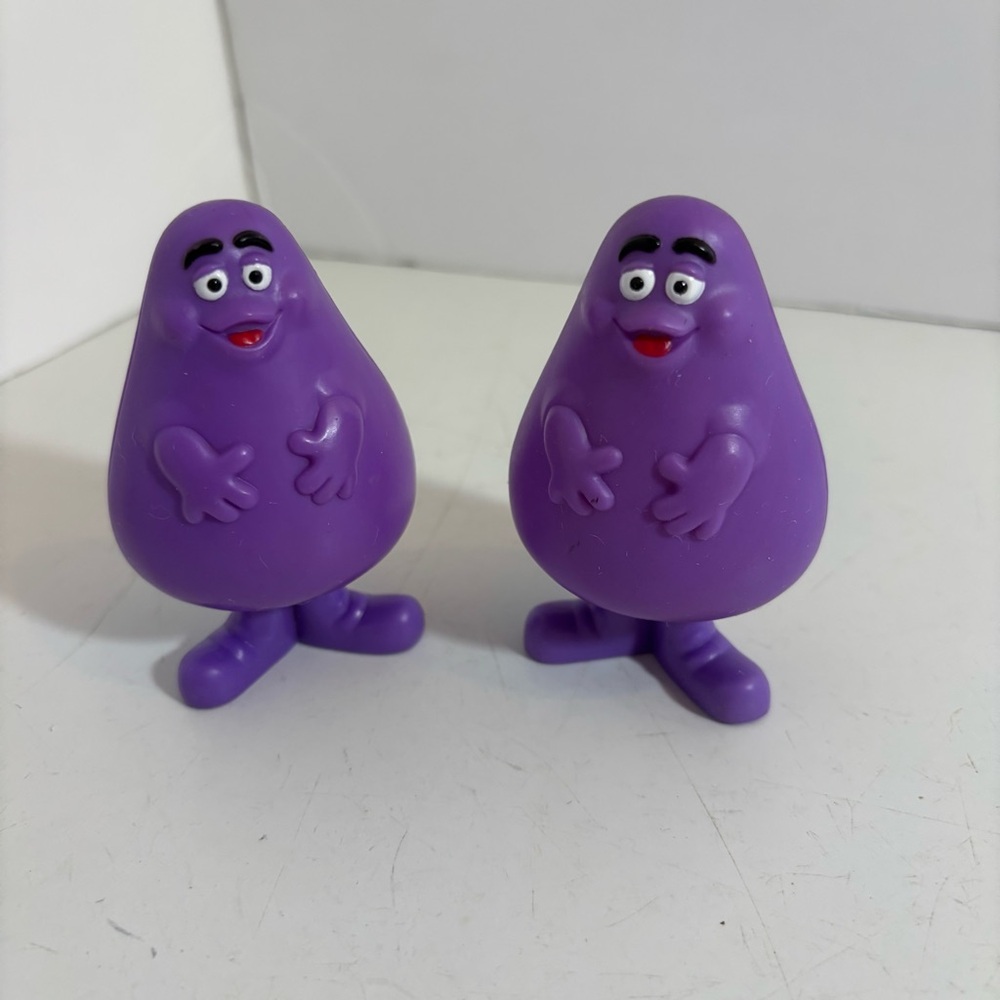 Vintage‎ 1995 McDonald’s happy meal toys grimace (includes two)